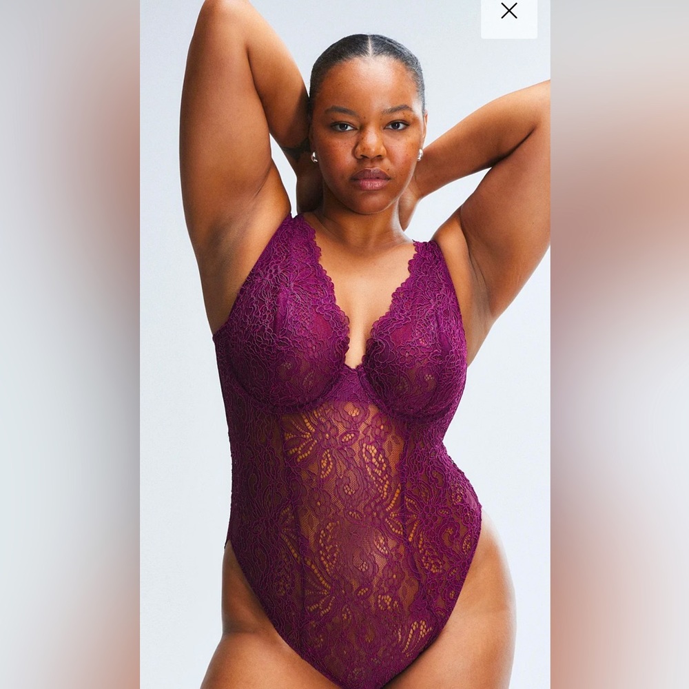 Never worn or tried on…Savage Underwire Teddy